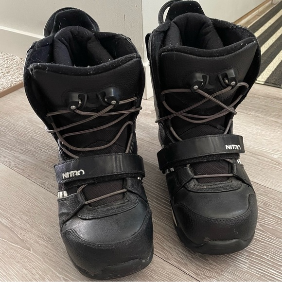 Nitro Reverb Youth Snowboarding Boots Size 7.5 - Picture 3 of 6